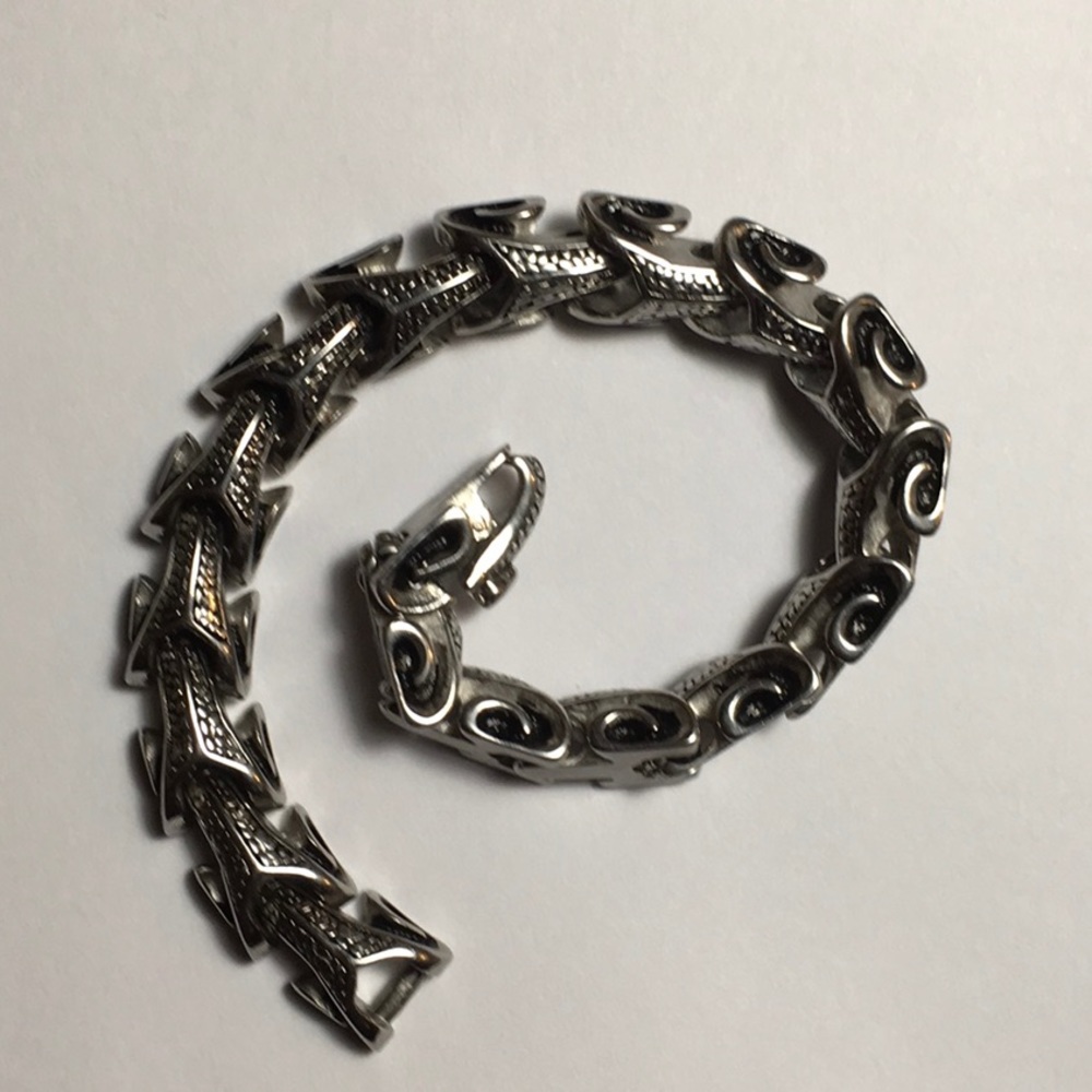 ‼️MENS INOX Stainless Steel Chisel RamHeadBracelet
